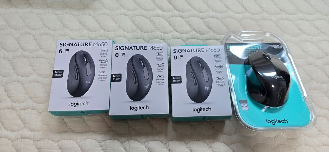 로지텍 무선마우스 미사용 4개 팝니다--2