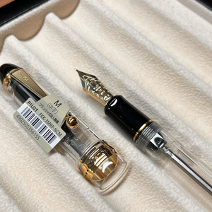 파이롯트 커스텀 823 투명 m 만년필