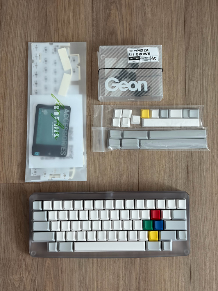 KBDfans Agar pc 커스텀키보드 + DCS블랭크 + 체리 사신갈 윤활작--3