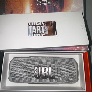 JBL flip6 블루투스 스피커 이미지