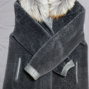 페세리코 무스탕