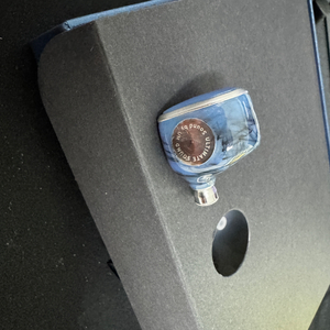 유니크멜로디 죤솔레이 (정품) 팝니다.