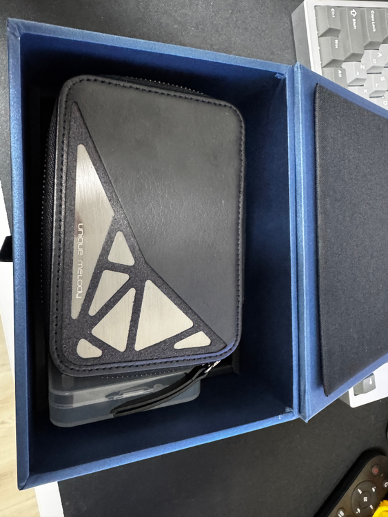 유니크멜로디 죤솔레이 (정품) 팝니다.--4