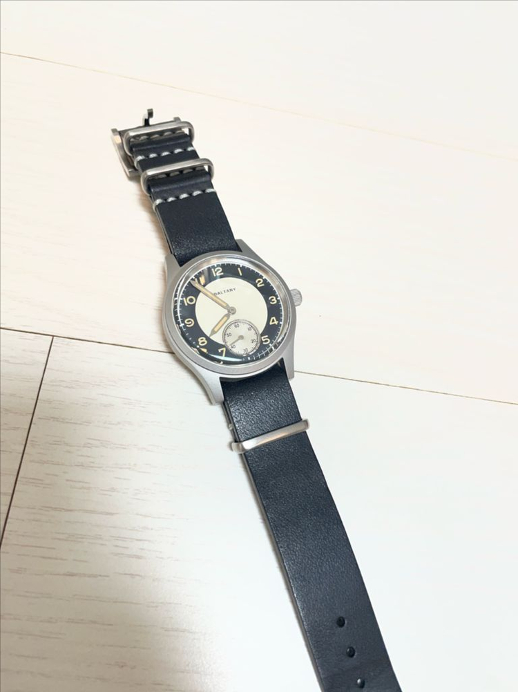 발타니 더티더즌 턱시도다이얼 쿼츠시계 36mm 풀박스--5