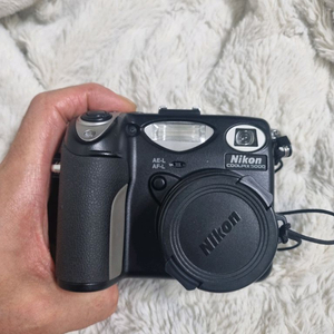 니콘 쿨픽스 5000 디지털 카메라 레트로디카