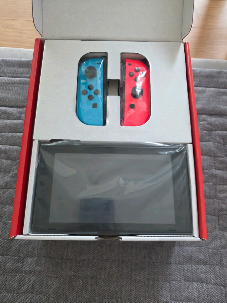 닌텐도 스위치 배터리 개선판 네온 본체 판매합니다--1