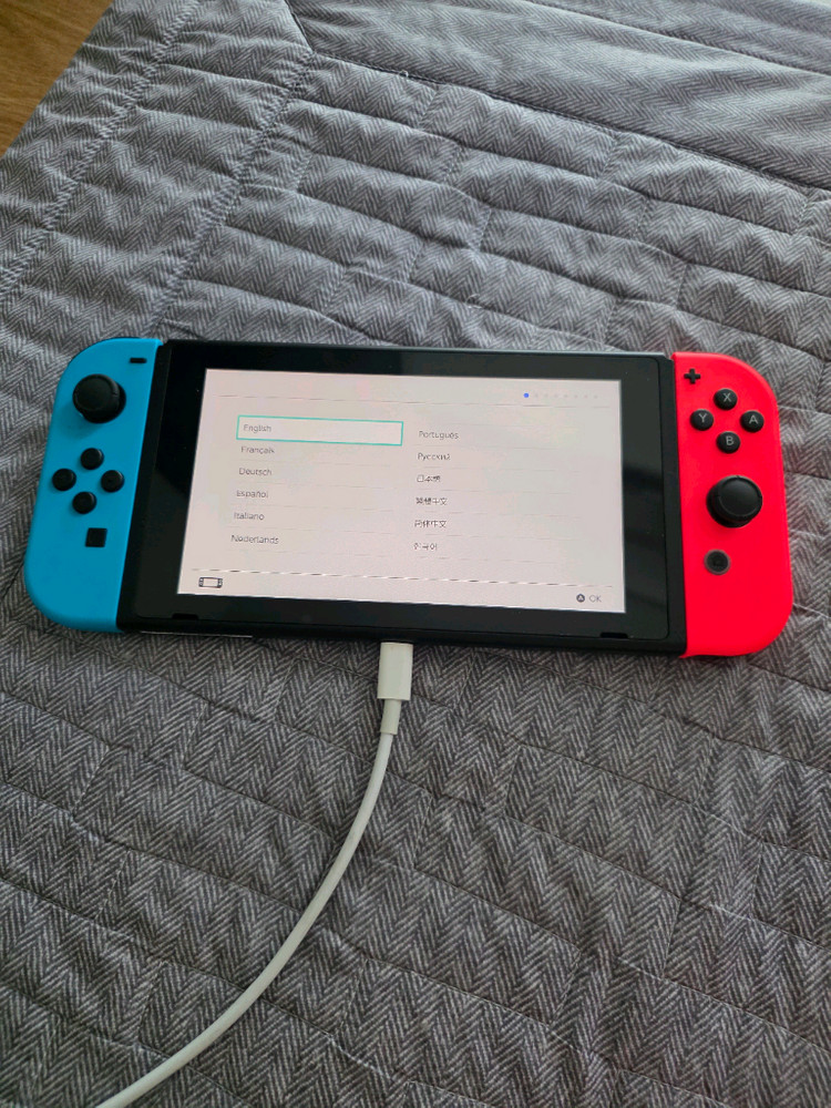 닌텐도 스위치 배터리 개선판 네온 본체 판매합니다--6