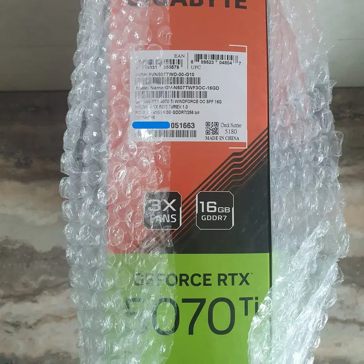 RTX5070 Ti 윈드포스 미개봉--1