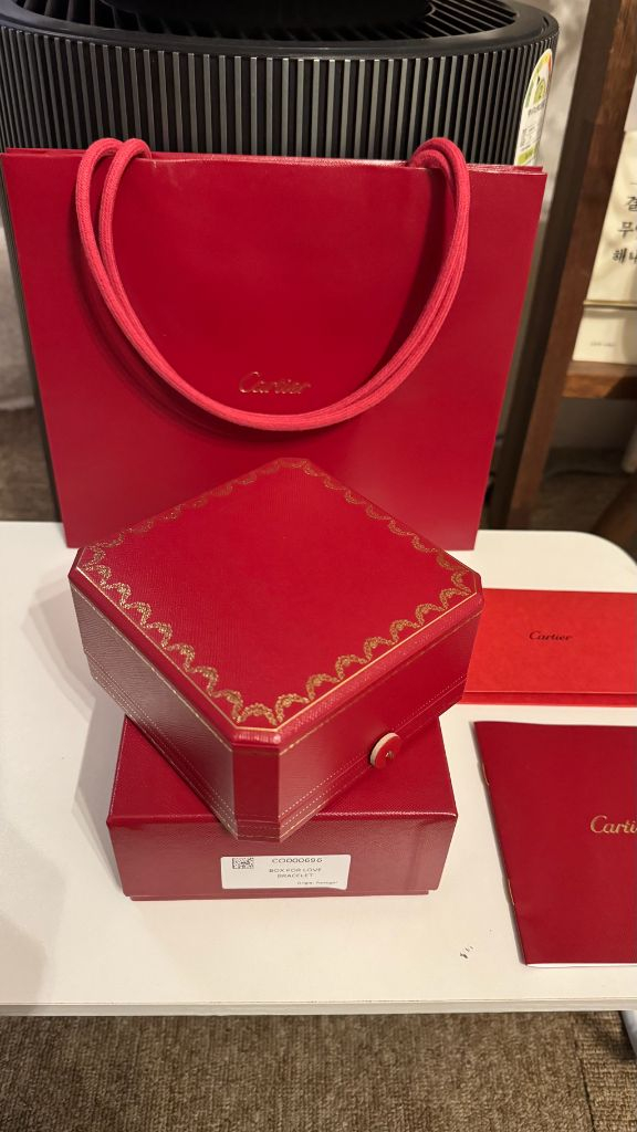 정품 까르띠에 러브팔찌 케이스 세트 무배--2