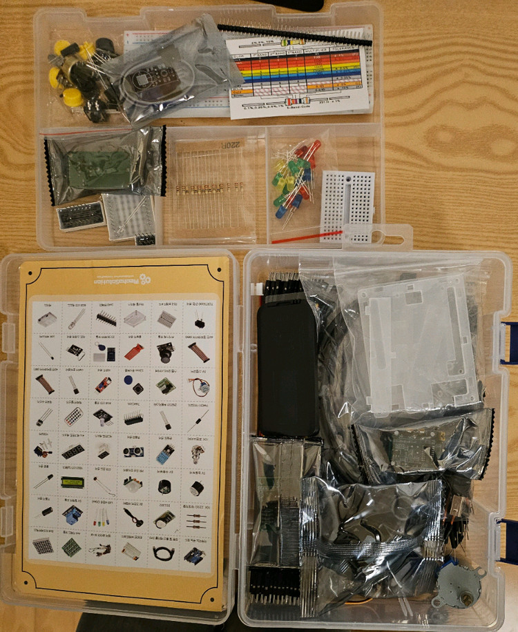 아두이노 우노 실습 키트 2세트 + 9V 배터리/추가 부품 일괄 판매--2