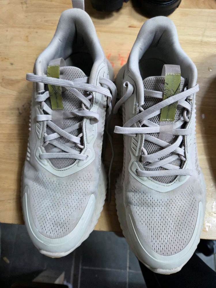 아디다스 운동화 270 이미지