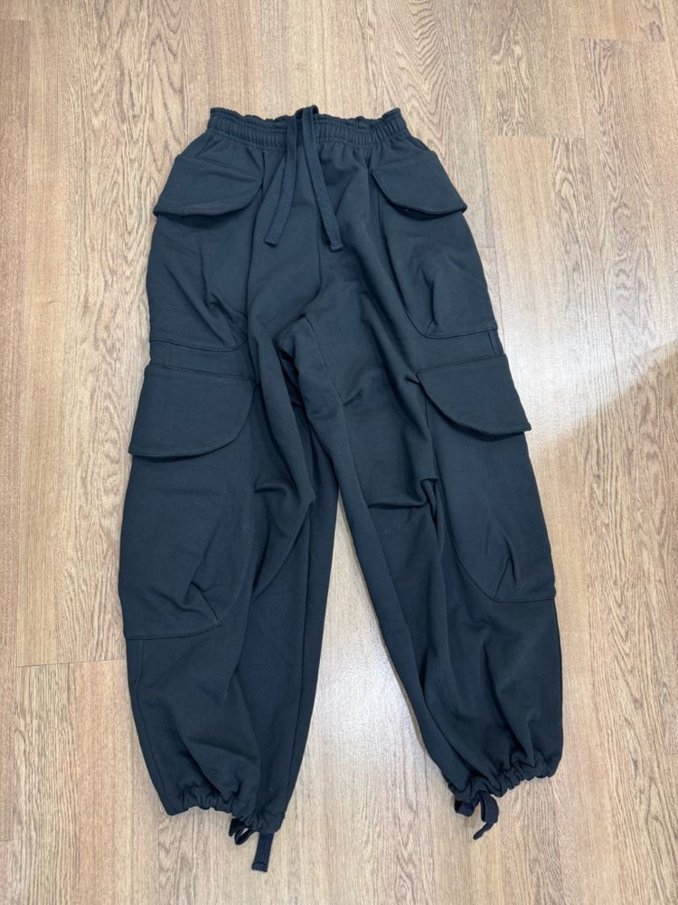 아웃핏 블랙 카고 조거 팬츠--1