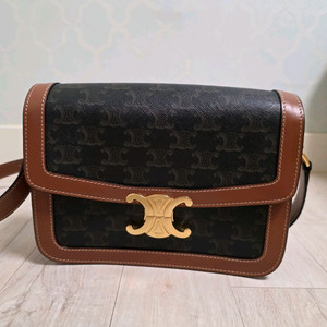 셀린 트리오페 클래식박스 미듐