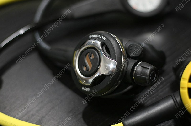 스쿠버프로 MK25 EVO / S600 / R195 호흡기 풀셋 이미지