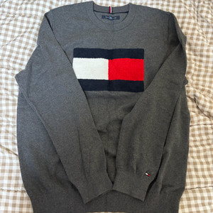 타미힐피거 니트 새상품