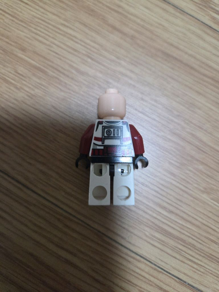 레고 스타워즈 7681 단종 커맨더 폭스 페이즈1 피규어 팝니다--1