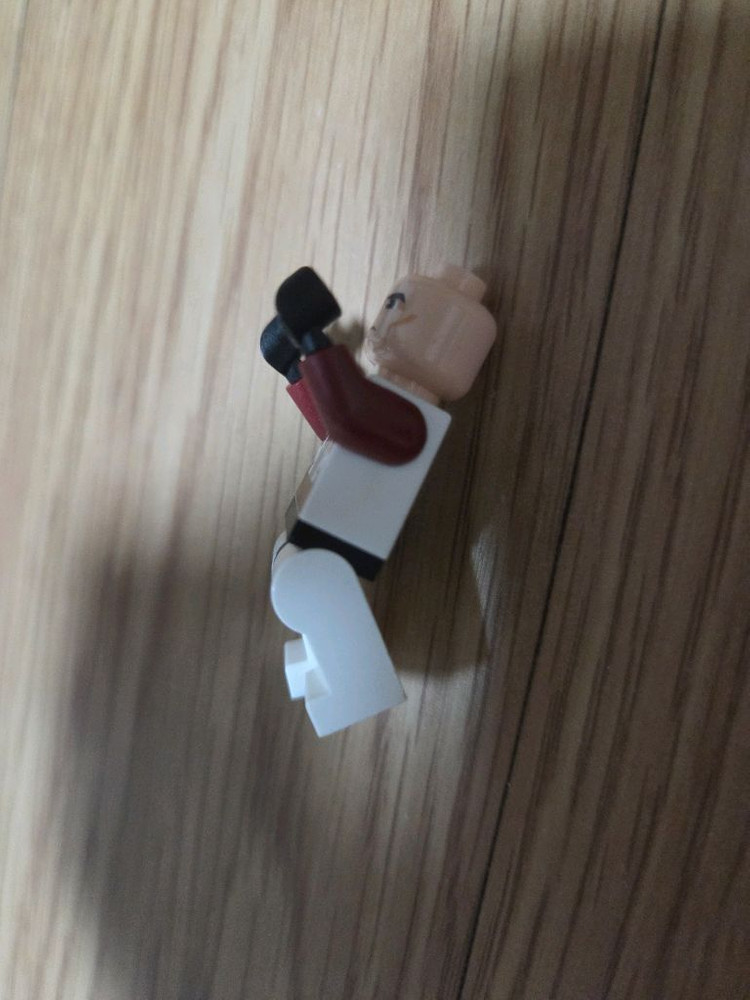 레고 스타워즈 7681 단종 커맨더 폭스 페이즈1 피규어 팝니다--3