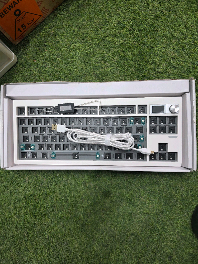 새상품 ZUOYU GMK87 기계식 키보드 키트 화이트--7