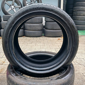 205 45 17 한국타이어 키너지 GT 두개 팝니다 (임판급타이어)