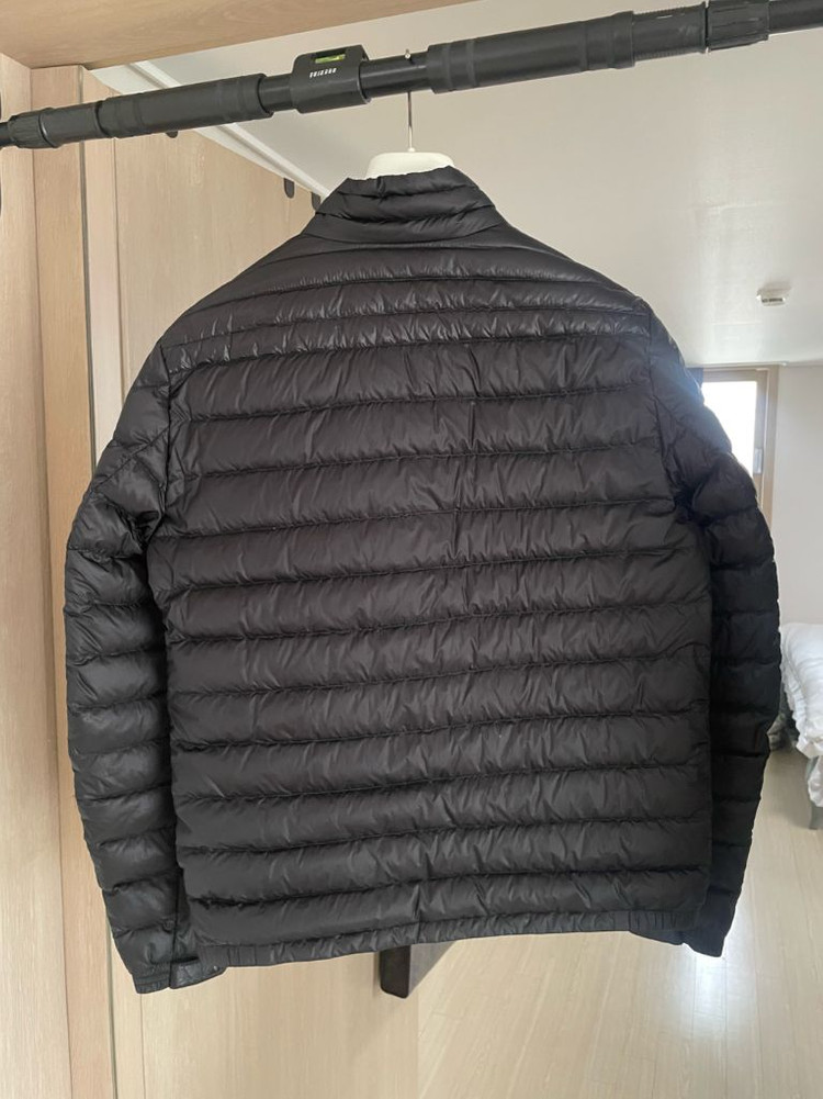 몽클레어 다니엘 경량패딩 4사이즈--2