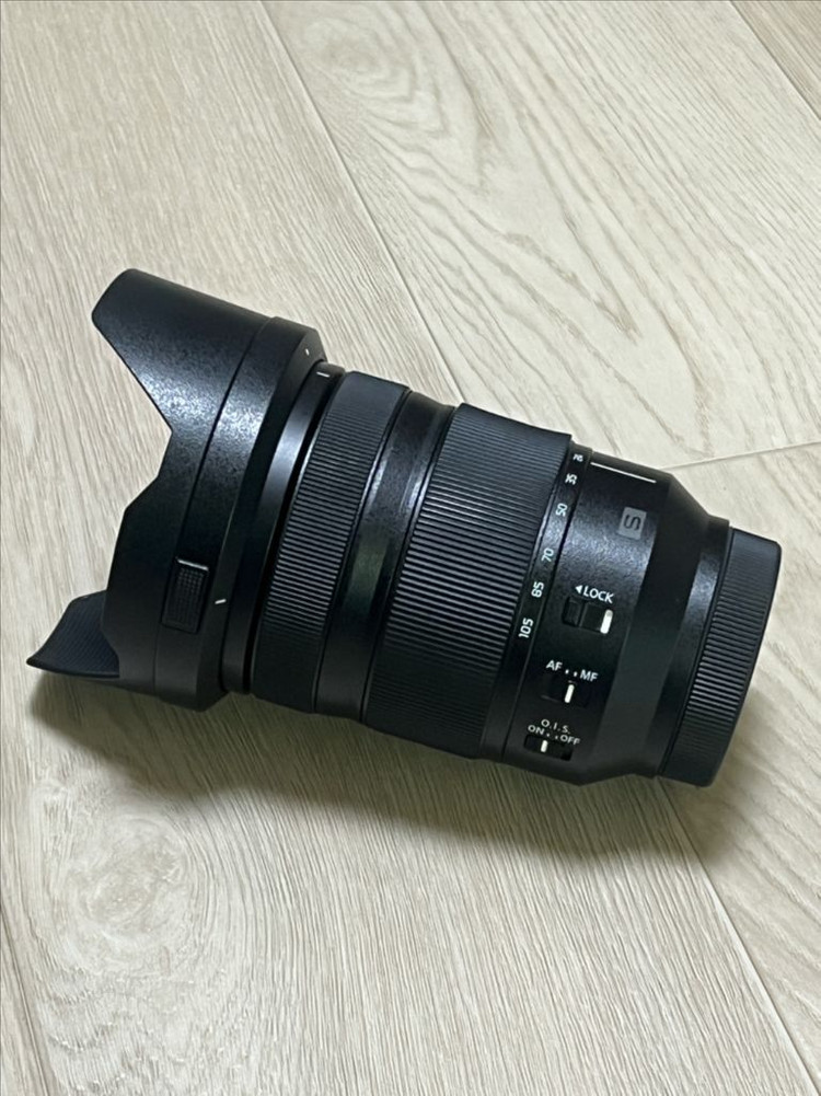 파나소닉 루믹스 S 24-105mm F4 MACRO O.I.S. L마운트 이미지