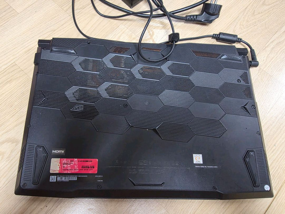 msi sword 17 a11ue 게이밍노트북--4
