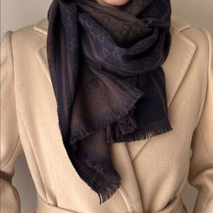 구찌 GG 로고 머플러 Jacguatd wool men blue/brown 이미지