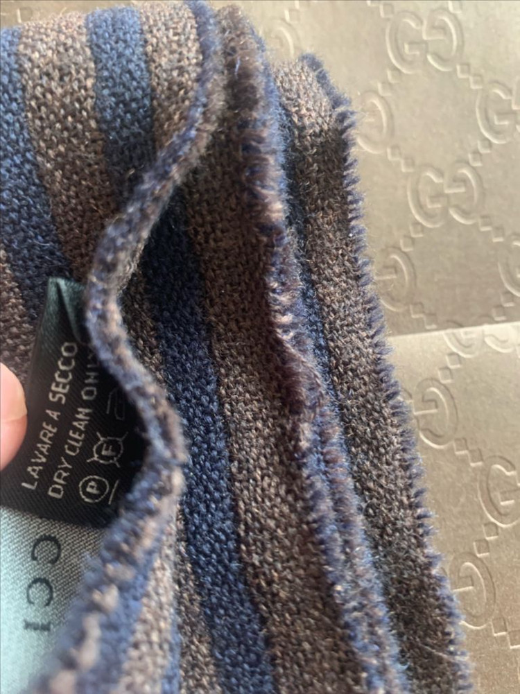 구찌 GG 로고 머플러 Jacguatd wool men blue/brown 이미지