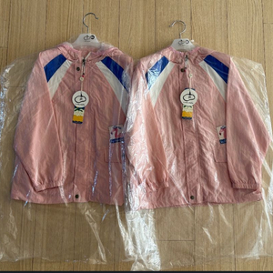 쌍둥이딸둥이 리미떼두두 플라밍고 바람막이xl 새상품