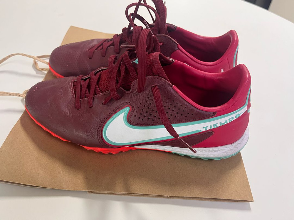 나이키 티엠포 송아지 가죽 풋살화 260사이즈--3