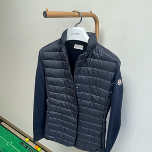 몽클레어 여성 니트패딩 xs사이즈