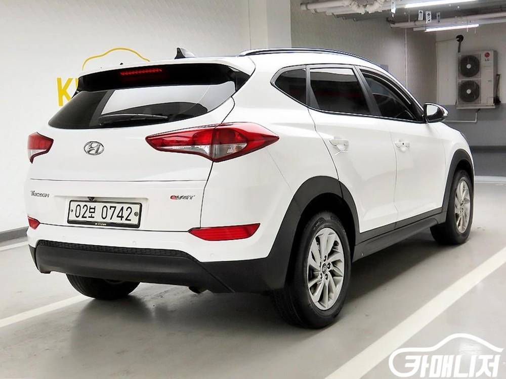 [현대]올뉴투싼 디젤 1.7 2WD 모던 (5인승 /1톤) #3월급매 이미지