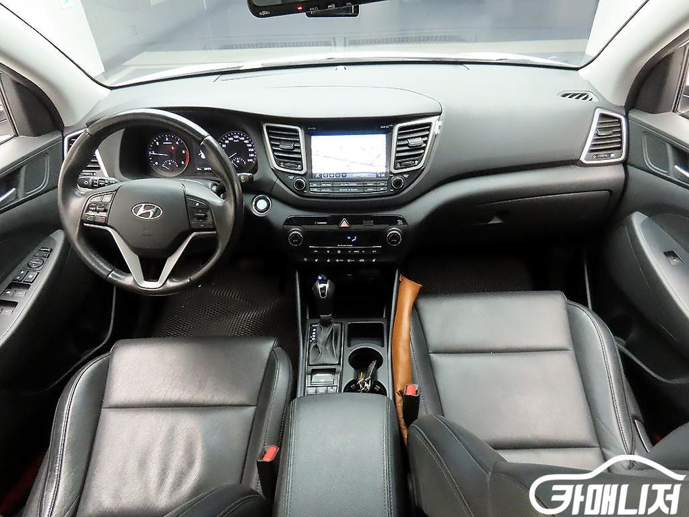 [현대]올뉴투싼 디젤 1.7 2WD 모던 (5인승 /1톤) #3월급매 이미지