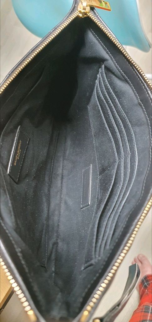 입생로랑 생로랑 뉴미듐 클러치백 정품S급(보증서O)구찌프라다루이비통디올고야드샤넬셀린느보테가생로랑발렌시아가버버리가방--8