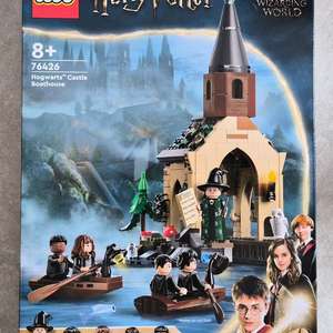 레고 76426 보트하우스 판매합니다. 이미지