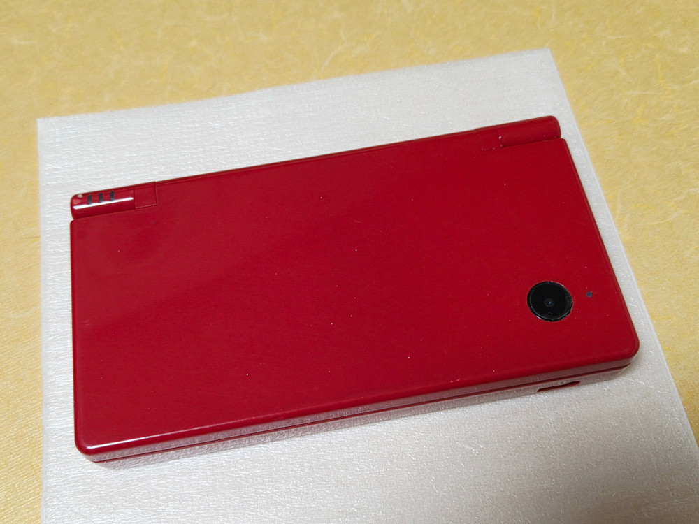 할인가능) 내용필독!) 미품급 닌텐도 dsi 예쁜레드 내구성갑 제품 dslite x 레트로랜드--0