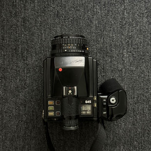 펜탁스 645(하자품)+75mm f/2.8 이미지