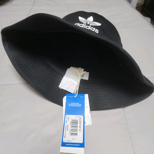 아디다스 블랙 버킷햇 새상품
