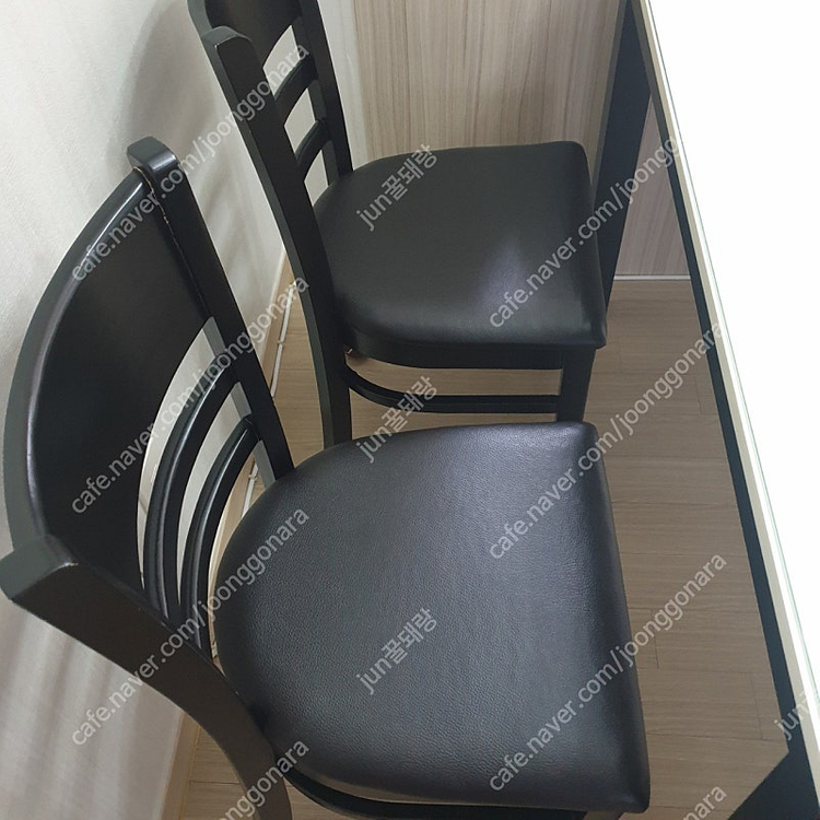 4인용 식탁 테이블 4인용 동서가구 모던 하이그로시 식탁 의자세트 이미지