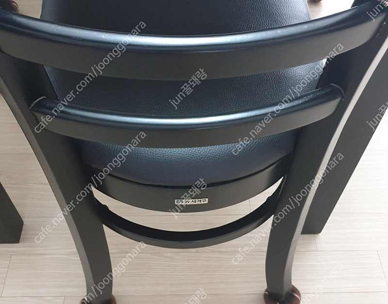 4인용 식탁 테이블 4인용 동서가구 모던 하이그로시 식탁 의자세트 이미지