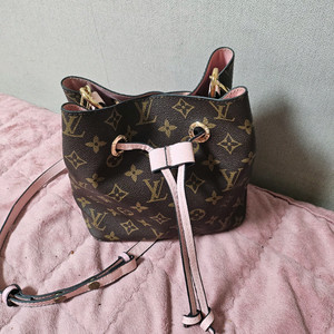 루이비통 가방