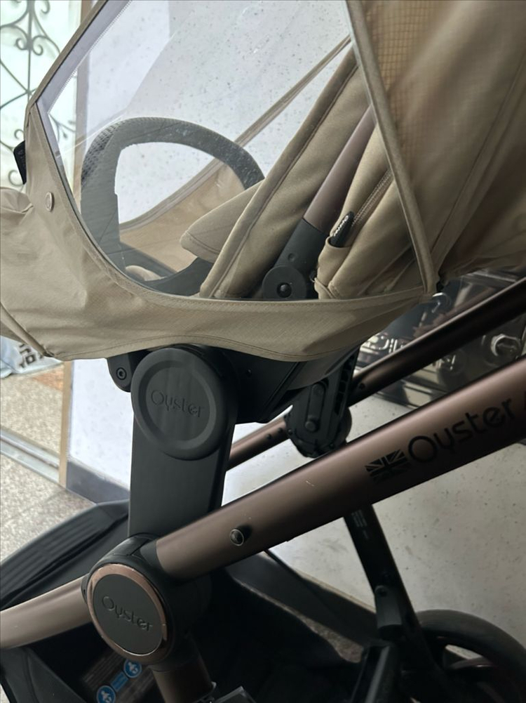 절충형 유모차--3