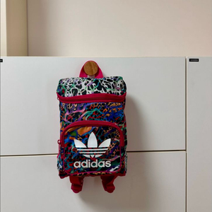 아디다스 키즈 미니 백팩