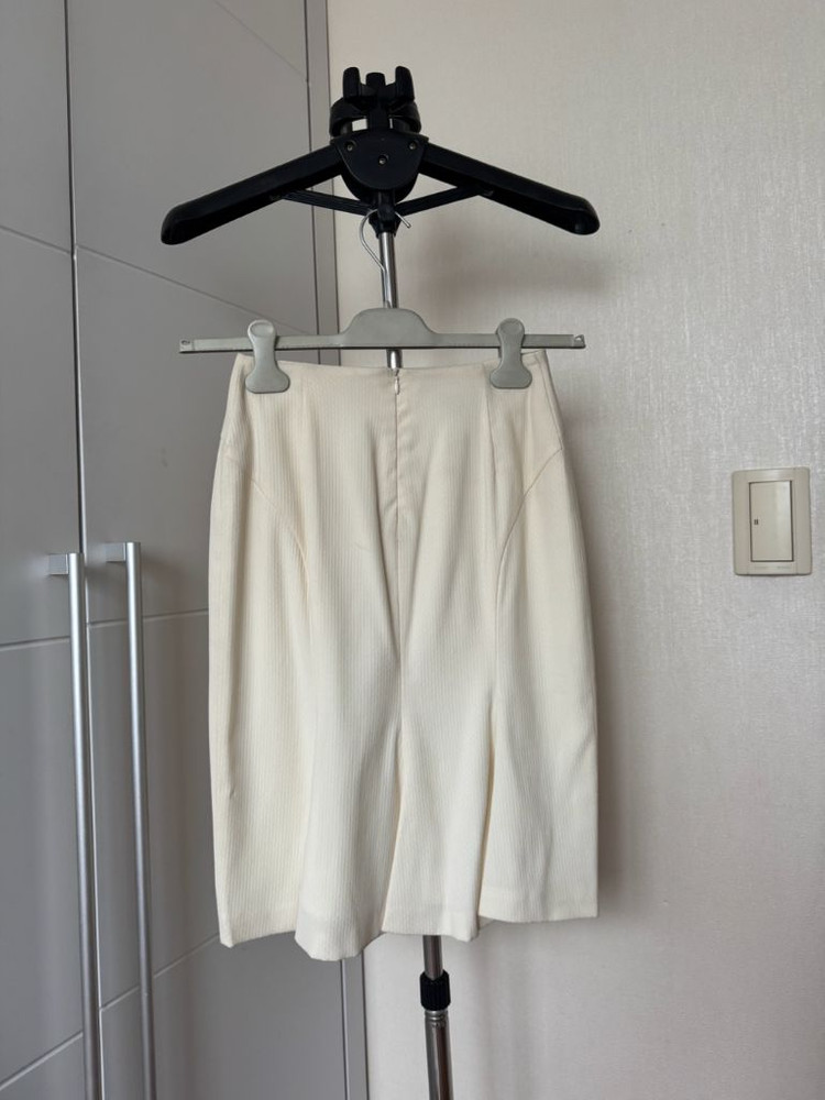 [새것]아르마니 콜레지오니 아이보리 인어라인 스커트38--1