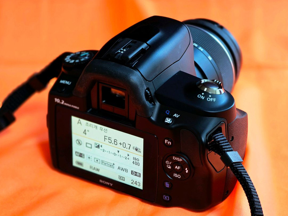소니 Alpha a230 DSLR 카메라 풀세트--6