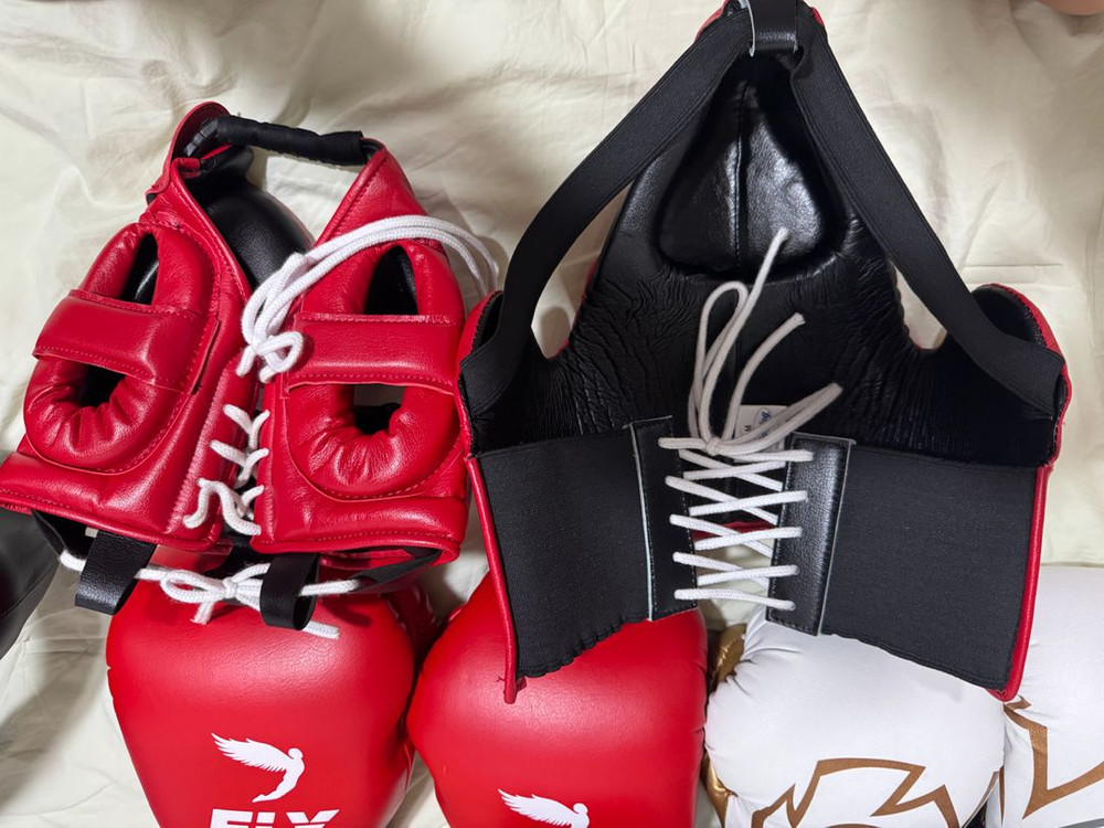 위닝, 레예스, 라이벌 스파링세트 복싱 헤드기어 그로인가드 복싱화 이미지