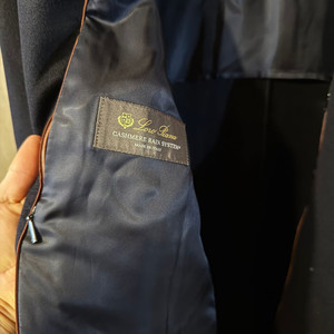 로로피아나 24 F/w 스파냐 캐시미어 자켓 새상품 판매 합니다. 이미지