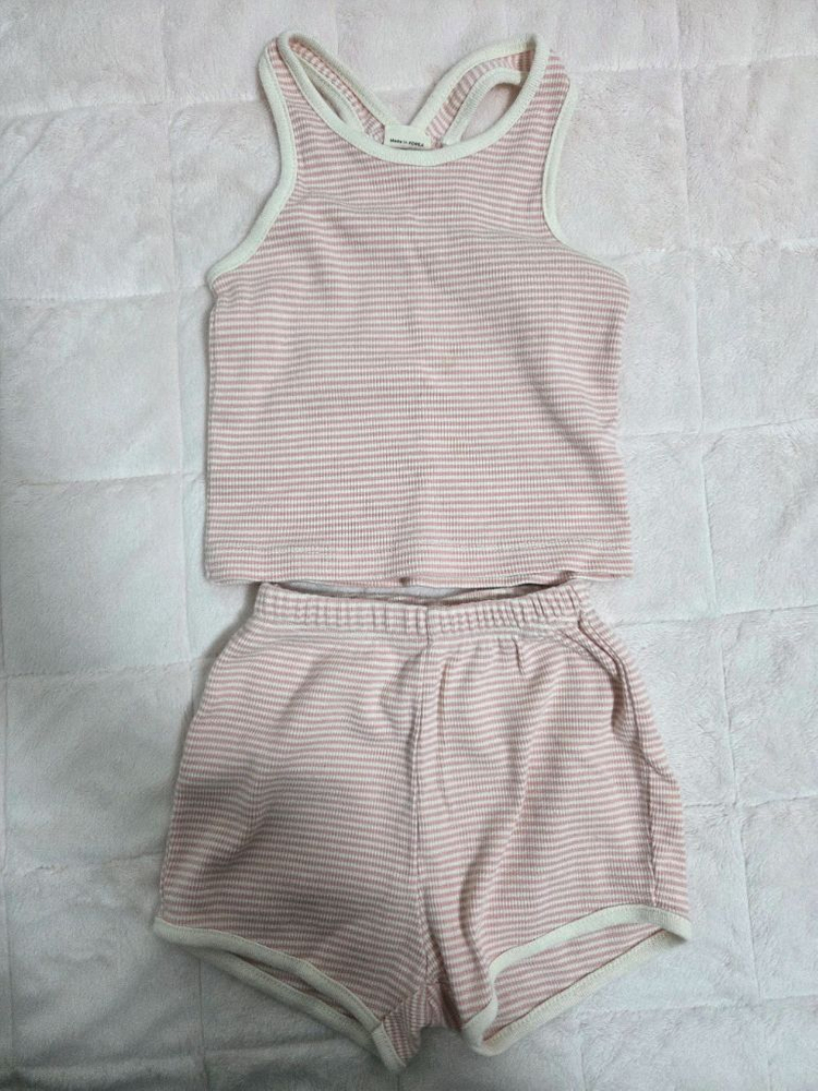 애기 내복 한벌에 5천원--7