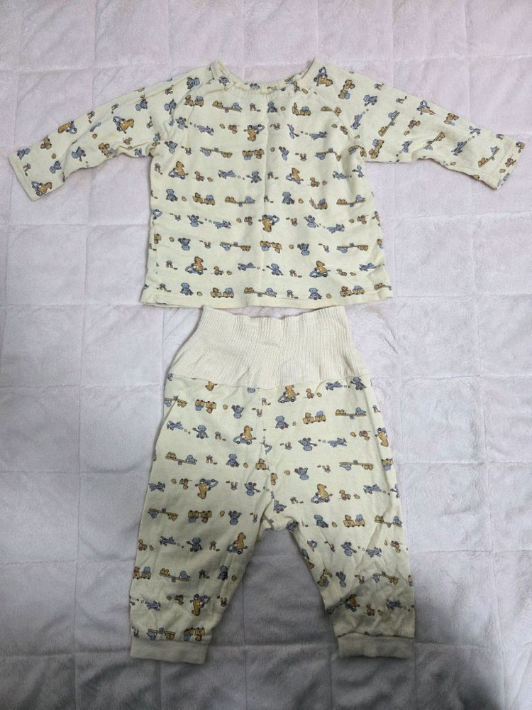 애기 내복 한벌에 5천원--8