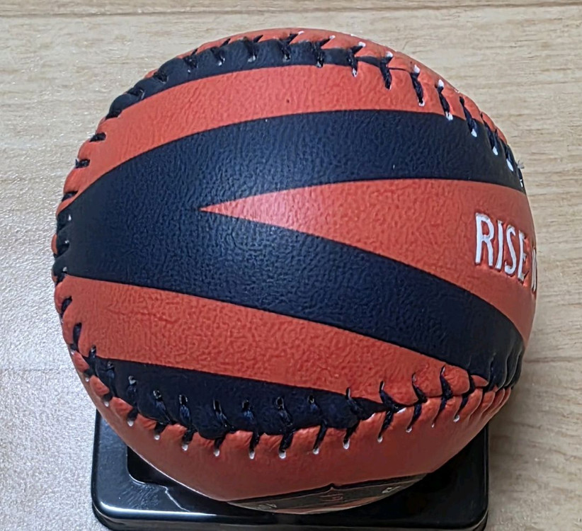 류현진 한화 40th 레거시 기념구 친필 싸인볼 이미지